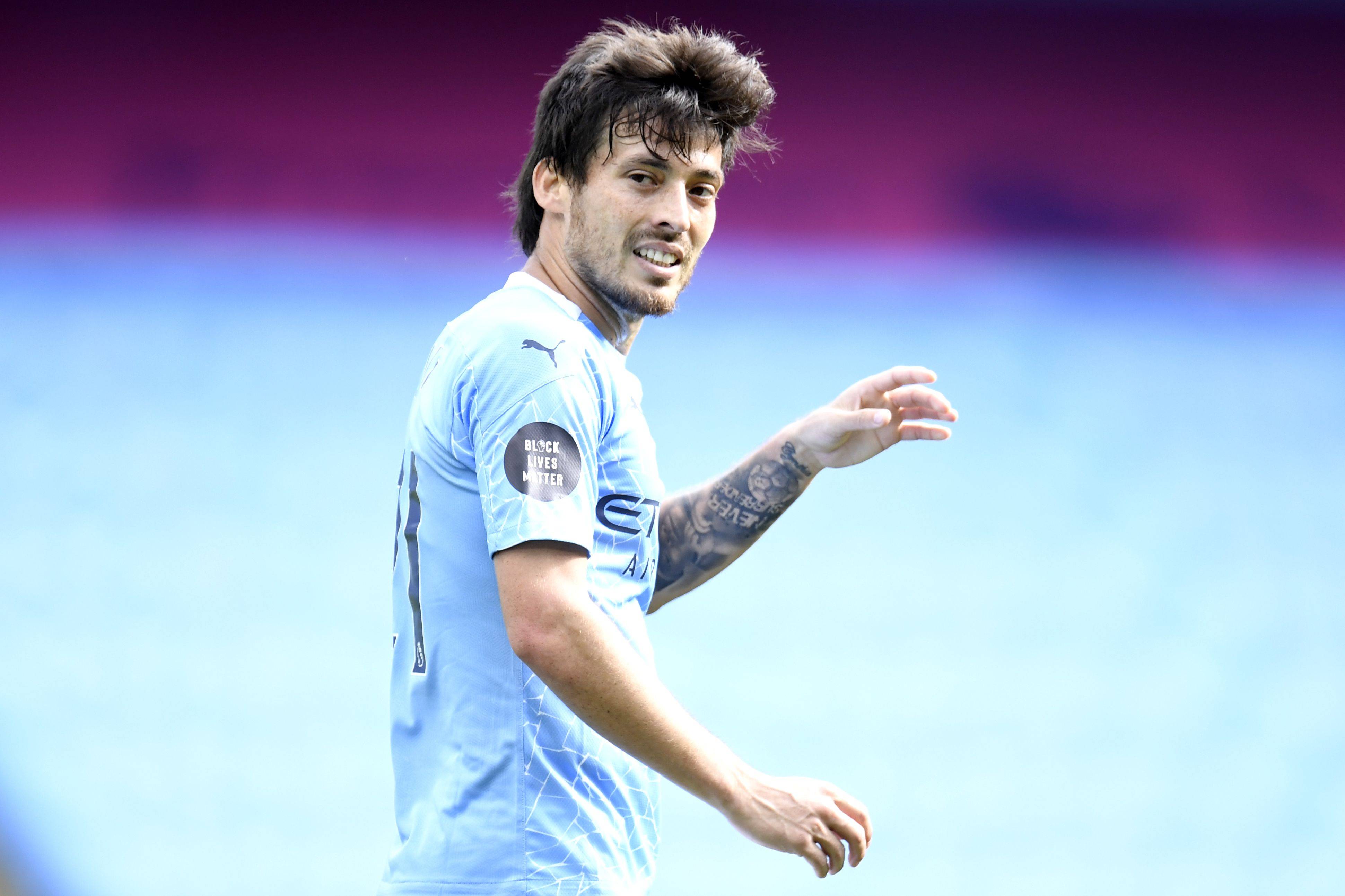 关于曼城迎中超关键赛，清晨官宣签约，引发热议，球队文化再被提及的信息