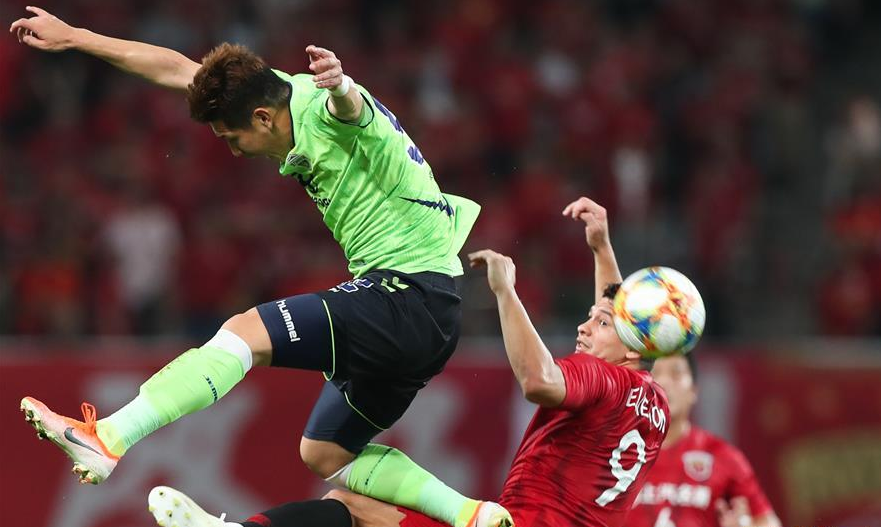 亚冠赛程吃紧，广州队清晨门线救险，信心回归，轮换策略成焦点的简单介绍