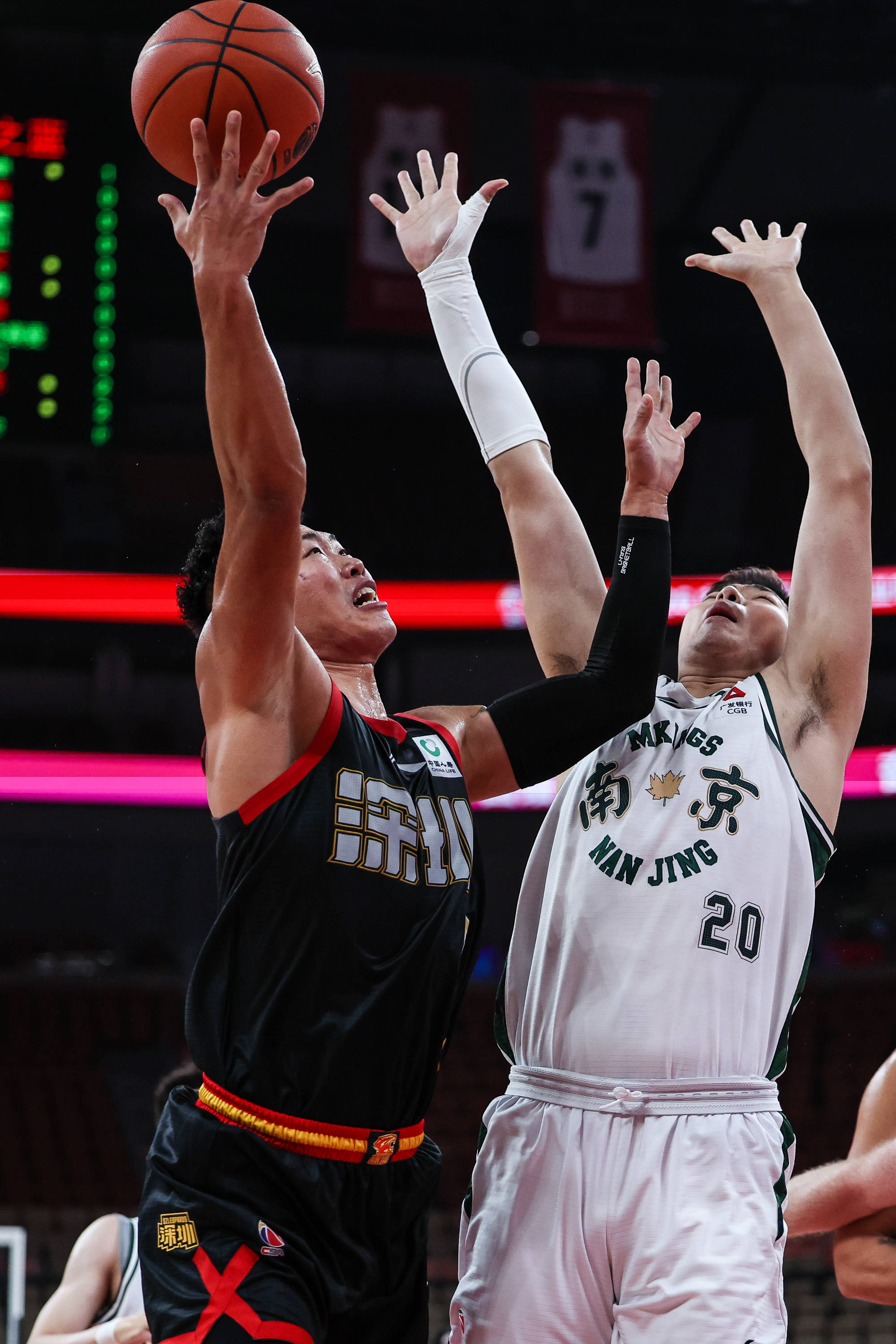 包含华盛顿奇才主帅复盘马德里竞技今晨防线松动之后，深圳男篮围绕CBA常规赛内部沟通的词条